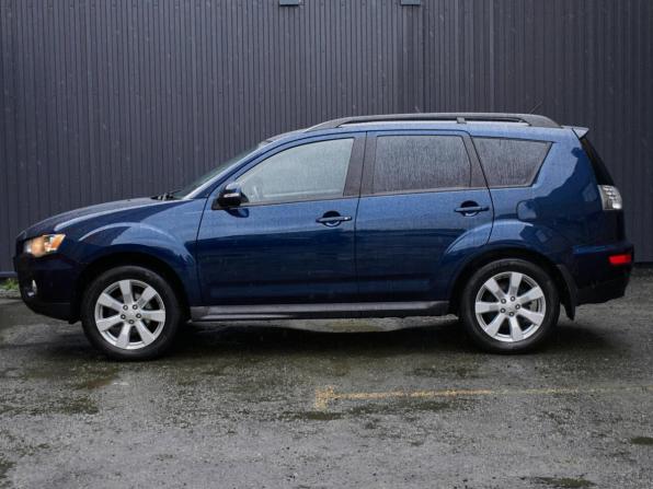 Mitsubishi Outlander II Рестайлинг с пробегом 2011 года, цена 1 400 000 рублей, 149670 км, внедорожник, Автокод Объявления