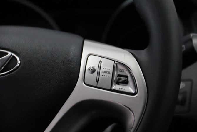 Hyundai ix35 I с пробегом 2012 года, цена 1 095 950 рублей, 289705 км, внедорожник, Автокод Объявления