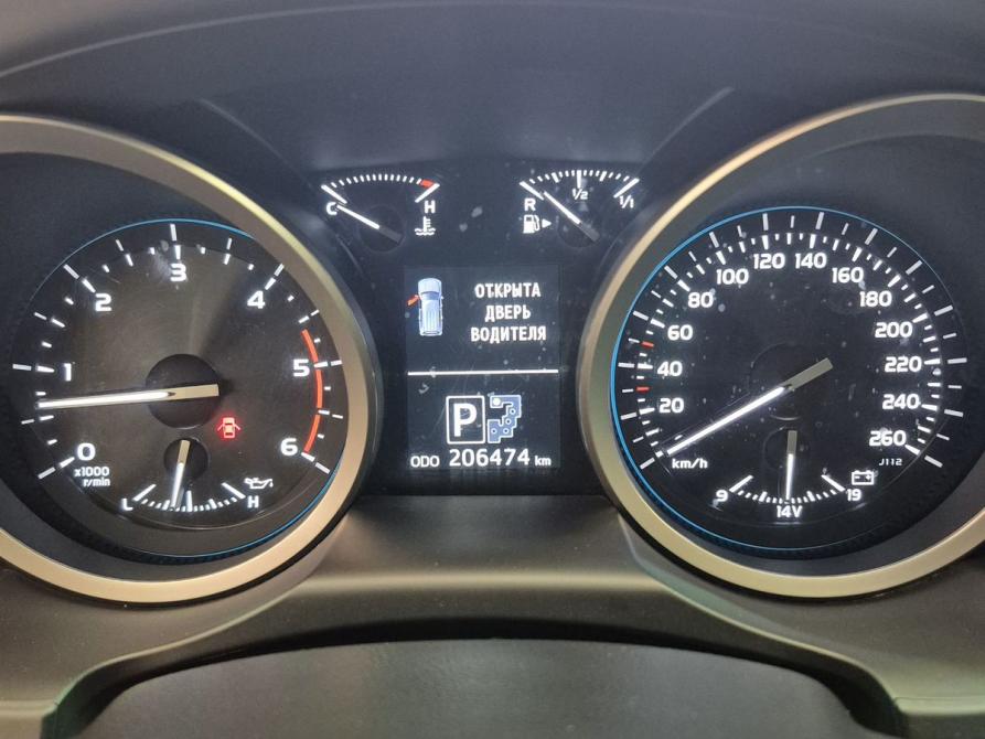Toyota Land Cruiser 200 Series Рестайлинг 1 Екатеринбург  - изображение 11