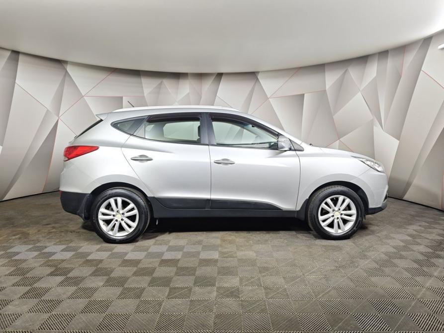 Hyundai ix35 I Москва  - изображение 6