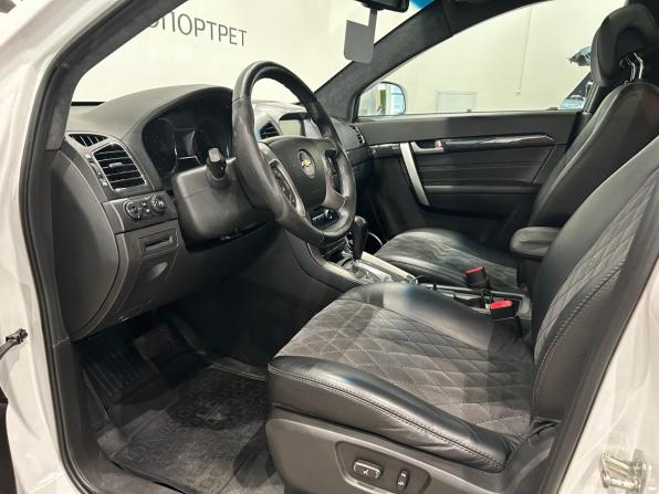 Chevrolet Captiva I Рестайлинг 2 с пробегом 2015 года, цена 1 339 000 рублей, 173062 км, внедорожник, Автокод Объявления
