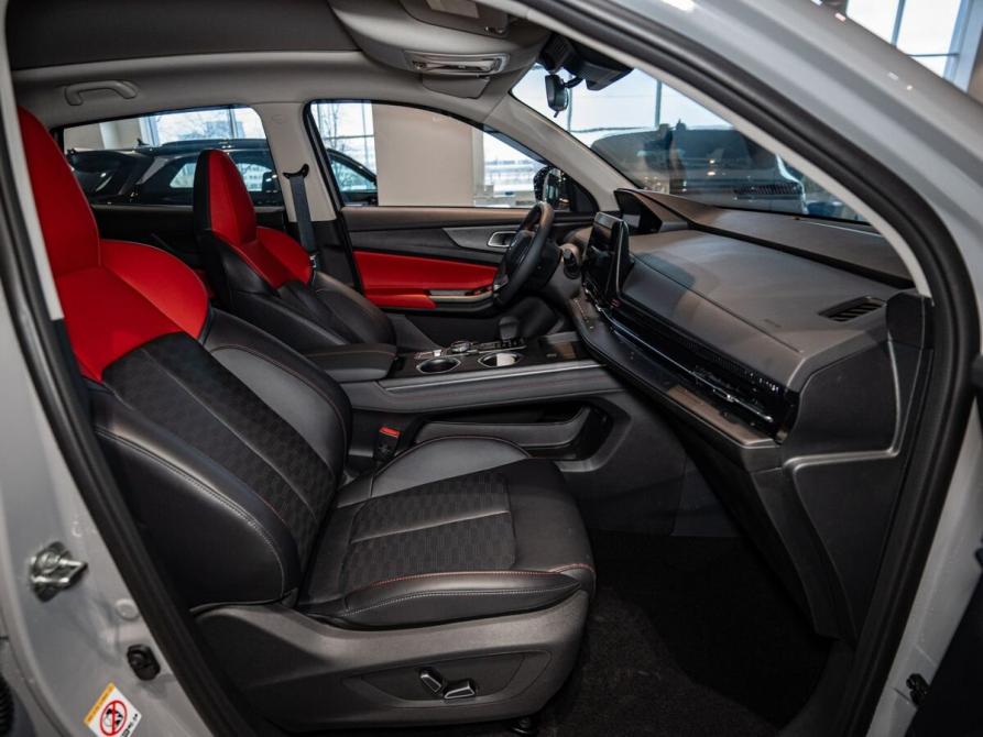 Changan UNI-S (CS55 Plus) Москва  - изображение 15