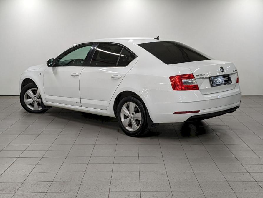 Skoda Octavia III (A7) Рестайлинг Москва  - изображение 7