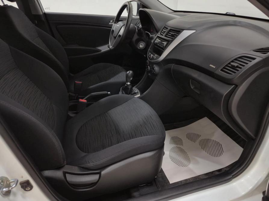 Hyundai Solaris I Рестайлинг Альметьевск  - изображение 16