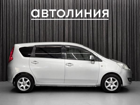 Toyota Passo Sette с пробегом 2010 года, цена 619 000 рублей, 304000 км, минивэн, Автокод Объявления