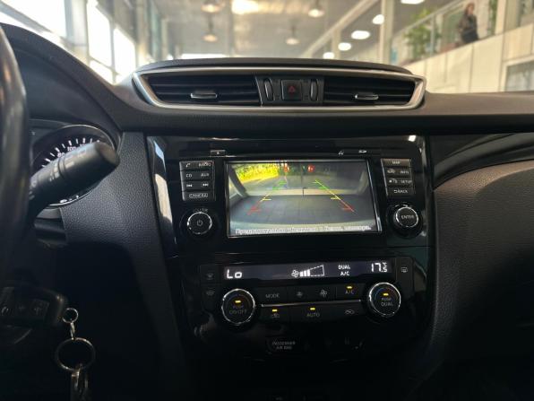 Nissan Qashqai II с пробегом 2018 года, цена 1 390 000 рублей, 97250 км, внедорожник, Автокод Объявления