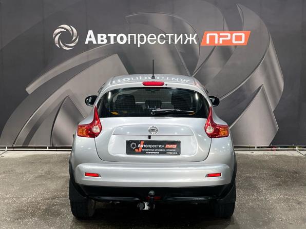 Nissan Juke I с пробегом 2011 года, цена 819 000 рублей, 142095 км, внедорожник, Автокод Объявления