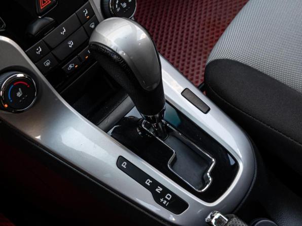 Chevrolet Cruze I Рестайлинг с пробегом 2014 года, цена 860 000 рублей, 136407 км, хэтчбек, Автокод Объявления