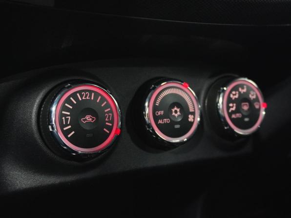 Mitsubishi Outlander II Рестайлинг с пробегом 2010 года, цена 1 245 000 рублей, 114378 км, внедорожник, Автокод Объявления
