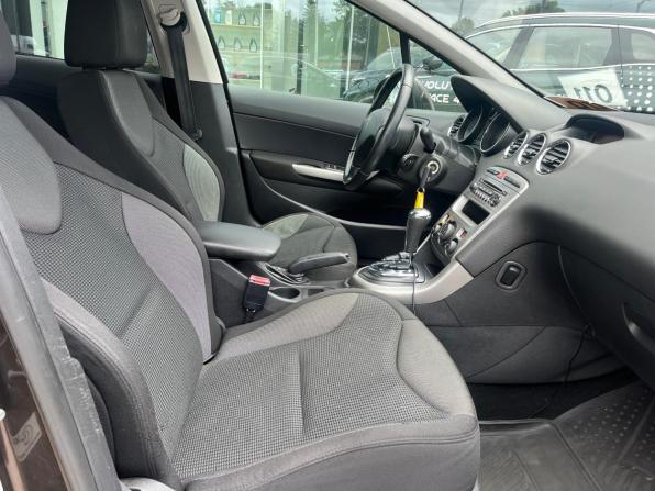 Peugeot 308 I Рестайлинг с пробегом 2011 года, цена 499 000 рублей, 211000 км, хэтчбек, Автокод Объявления