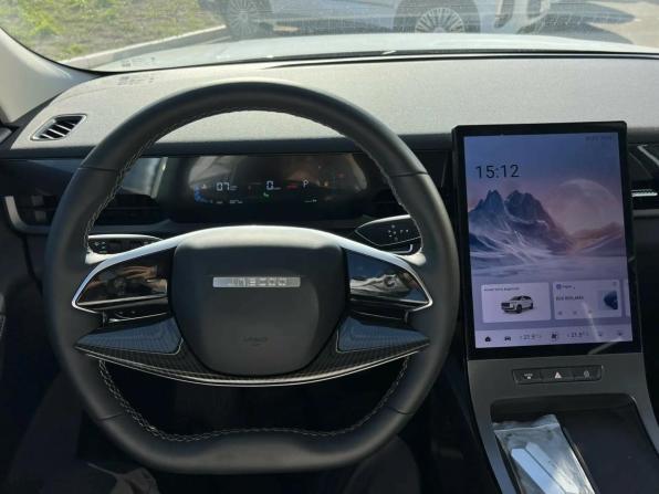 Jaecoo J6 с пробегом 2026 года, цена 2 290 000 рублей, 1000 км, внедорожник, Автокод Объявления