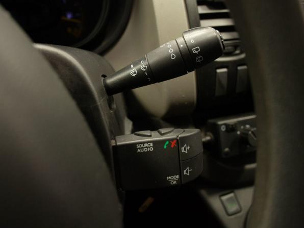 Renault Trafic III с пробегом 2015 года, цена 2 000 000 рублей, 143806 км, минивэн, Автокод Объявления