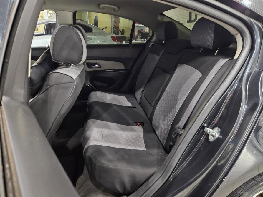 Chevrolet Cruze I Рестайлинг Курган  - изображение 13