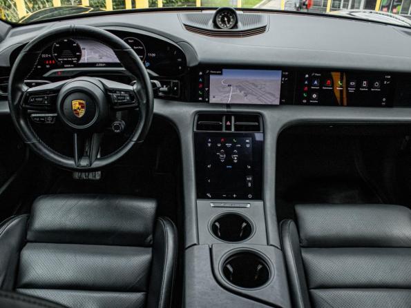Porsche Taycan I с пробегом 2020 года, цена 7 449 000 рублей, 62626 км, седан, Автокод Объявления