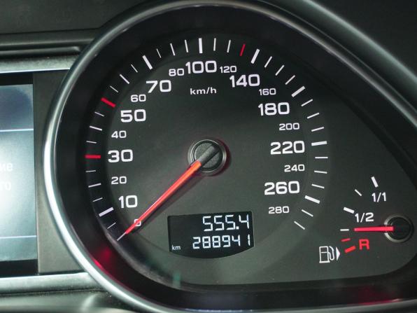 Audi Q7 I (4L) Рестайлинг с пробегом 2011 года, цена 1 698 000 рублей, 288932 км, внедорожник, Автокод Объявления