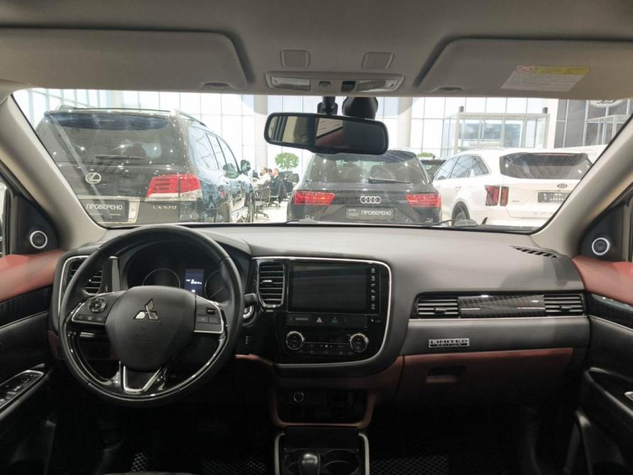 Mitsubishi Outlander III Рестайлинг 3 Казань  - изображение 17