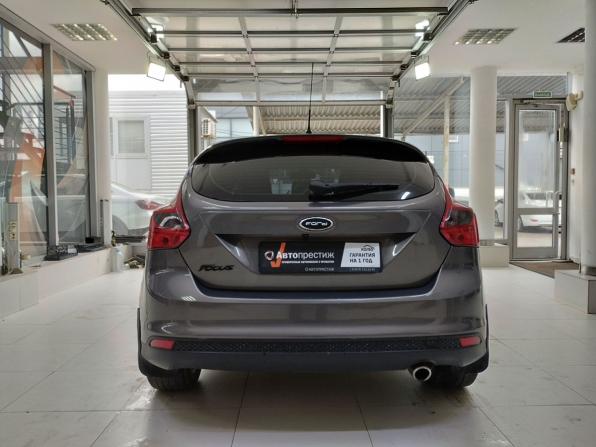 Ford Focus III с пробегом 2011 года, цена 910 000 рублей, 204302 км, хэтчбек, Автокод Объявления