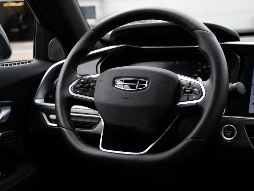 Geely Tugella I Рестайлинг Москва  - изображение 15