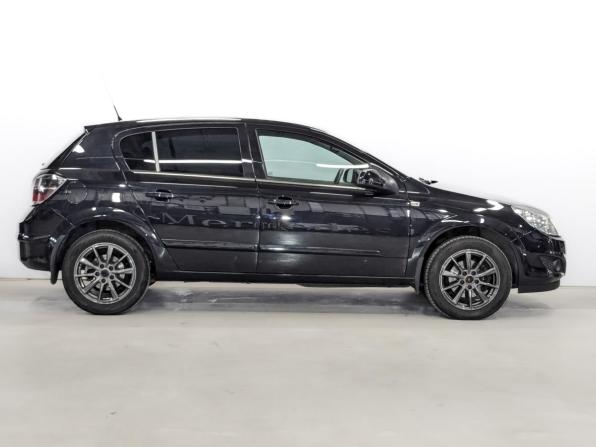 Opel Astra H Рестайлинг с пробегом 2013 года, цена 1 190 000 рублей, 39438 км, хэтчбек, Автокод Объявления