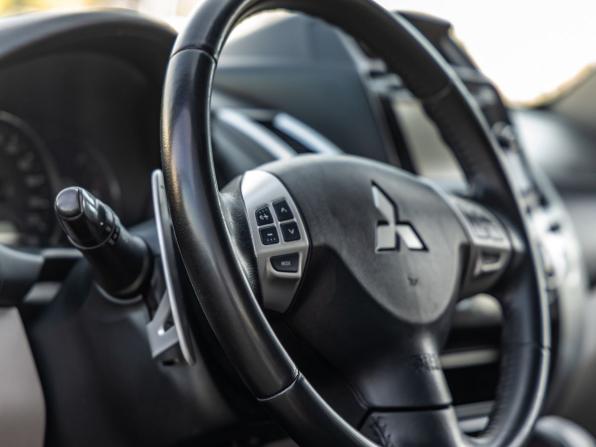 Mitsubishi Pajero Sport II Рестайлинг с пробегом 2014 года, цена 2 048 000 рублей, 129368 км, внедорожник, Автокод Объявления