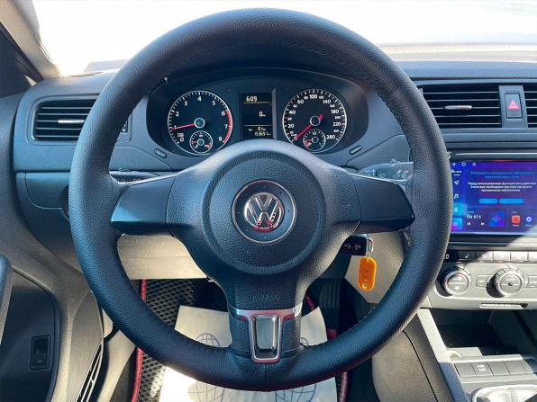 Volkswagen Jetta VI с пробегом 2014 года, цена 999 000 рублей, 153691 км, седан, Автокод Объявления