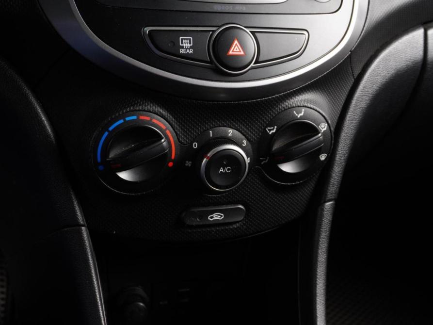 Hyundai Solaris I Рестайлинг Минеральные Воды  - изображение 12