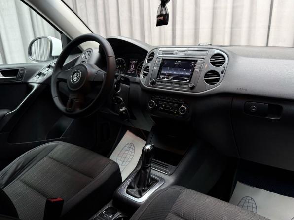 Volkswagen Tiguan I Рестайлинг с пробегом 2012 года, цена 1 399 000 рублей, 235421 км, внедорожник, Автокод Объявления