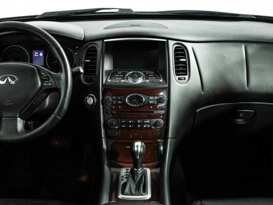 Infiniti QX50 I Рестайлинг Санкт-Петербург  - изображение 14