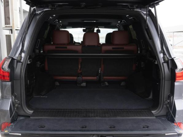 Lexus LX III Рестайлинг 2 с пробегом 2016 года, цена 6 700 000 рублей, 248357 км, внедорожник, Автокод Объявления
