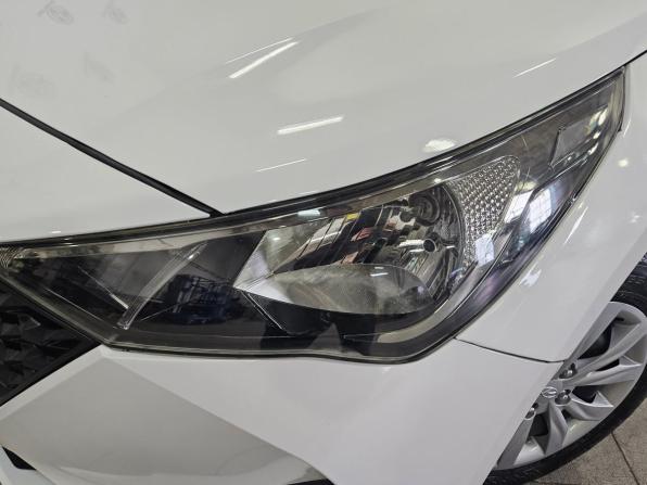 Hyundai Solaris II Рестайлинг с пробегом 2021 года, цена 1 161 000 рублей, 156579 км, седан, Автокод Объявления