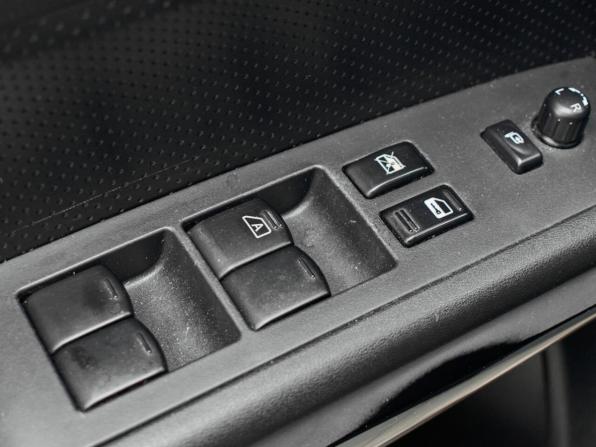 Nissan X-Trail II Рестайлинг с пробегом 2012 года, цена 1 295 000 рублей, 242175 км, внедорожник, Автокод Объявления