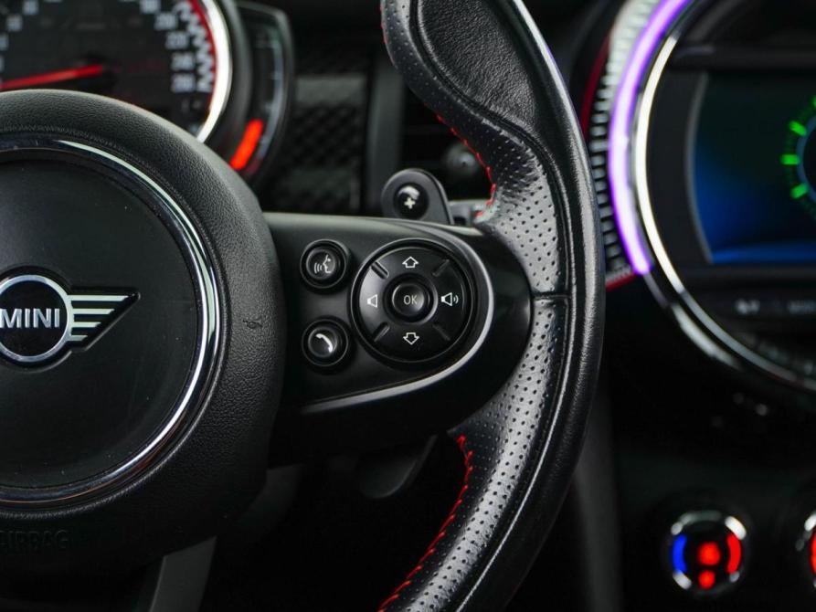 Mini Hatch III (F55/F56) Рестайлинг Москва  - изображение 14