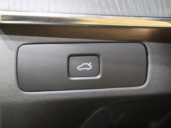 Volvo XC90 II Рестайлинг 1 с пробегом 2024 года, цена 8 210 000 рублей, 12614 км, внедорожник, Автокод Объявления