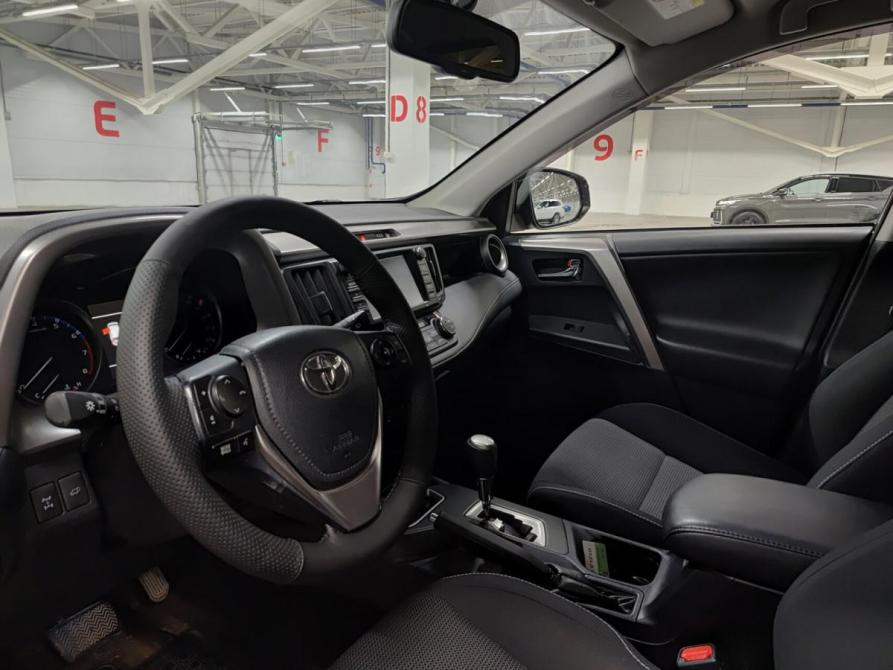 Toyota RAV4 IV (XA40) Рестайлинг Казань  - изображение 20