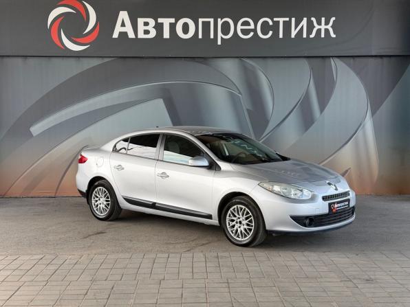 Renault Fluence I с пробегом 2010 года, цена 675 000 рублей, 208700 км, седан, Автокод Объявления