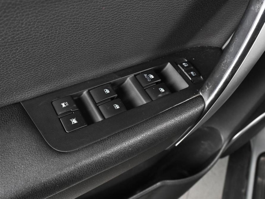 Chevrolet Captiva I Рестайлинг Ростов-на-Дону  - изображение 17