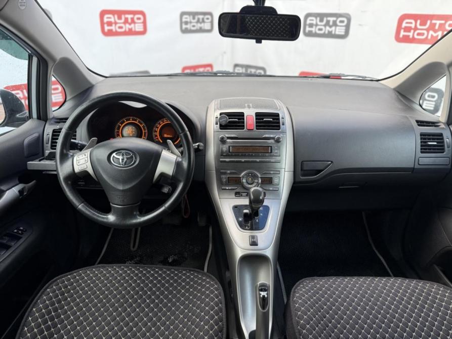 Toyota Auris I Санкт-Петербург  - изображение 6