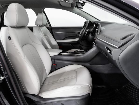 Hyundai Sonata VIII (DN8) с пробегом 2021 года, цена 2 649 000 рублей, 71578 км, седан, Автокод Объявления