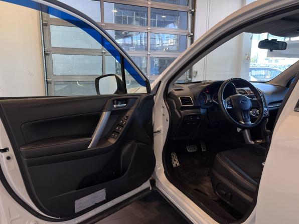 Subaru Forester IV Рестайлинг с пробегом 2015 года, цена 1 880 000 рублей, 165721 км, внедорожник, Автокод Объявления