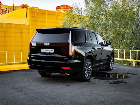 Cadillac Escalade V с пробегом 2023 года, цена 11 000 000 рублей, 27638 км, внедорожник, Автокод Объявления