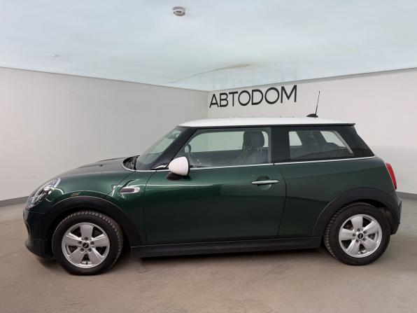 Mini Hatch III (F55/F56) Рестайлинг с пробегом 2019 года, цена 1 990 000 рублей, 128225 км, хэтчбек, Автокод Объявления