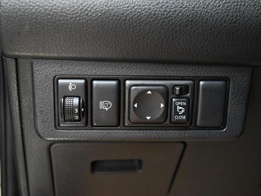 Nissan Tiida I Екатеринбург  - изображение 16