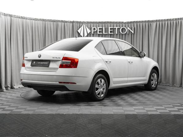 Skoda Octavia III (A7) Рестайлинг с пробегом 2019 года, цена 1 640 000 рублей, 126638 км, лифтбек, Автокод Объявления