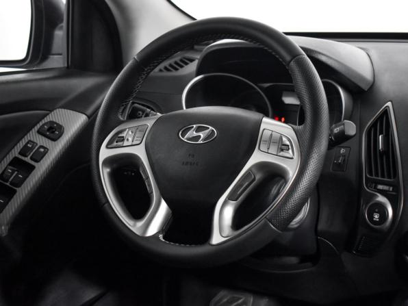 Hyundai ix35 I Рестайлинг с пробегом 2015 года, цена 1 199 000 рублей, 238651 км, внедорожник, Автокод Объявления
