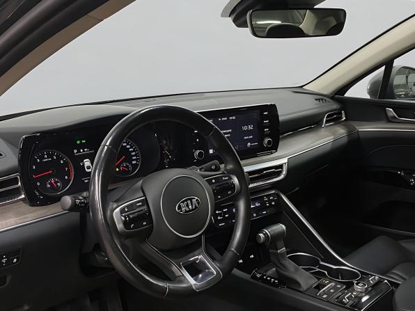 Kia K5 III с пробегом 2021 года, цена 2 659 911 рублей, 50130 км, седан, Автокод Объявления