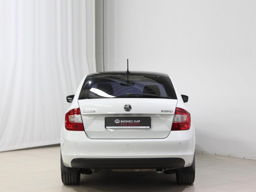 Skoda Rapid I Рестайлинг Курск  - изображение 6
