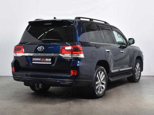 Toyota Land Cruiser 200 Series Рестайлинг 2 с пробегом 2016 года, цена 5 995 997 рублей, 238737 км, внедорожник, Автокод Объявления