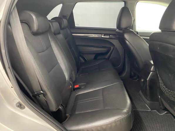 Kia Sorento II с пробегом 2009 года, цена 900 000 рублей, 284107 км, внедорожник, Автокод Объявления