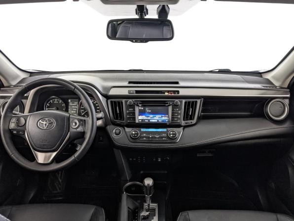 Toyota RAV4 IV (XA40) Рестайлинг с пробегом 2016 года, цена 2 750 000 рублей, 71400 км, внедорожник, Автокод Объявления