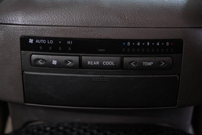 Lexus GX I с пробегом 2002 года, цена 1 799 000 рублей, 274496 км, внедорожник, Автокод Объявления